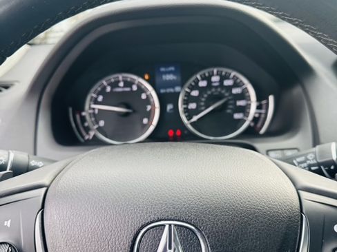 Used 2016 Acura TLX V6 image 15