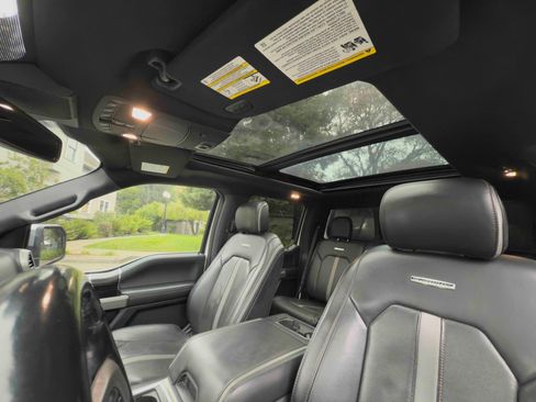 Used 2018 Ford F150 Platinum w/ Equipment Group 701A Luxury image 12