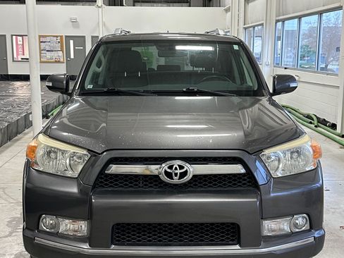 Used 2010 Toyota 4Runner SR5 image 4