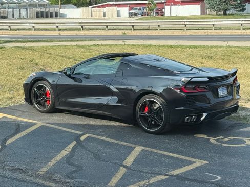 Used 2024 Chevrolet Corvette Stingray Premium Cpe w/ Z51 Performance Package RWD image 5