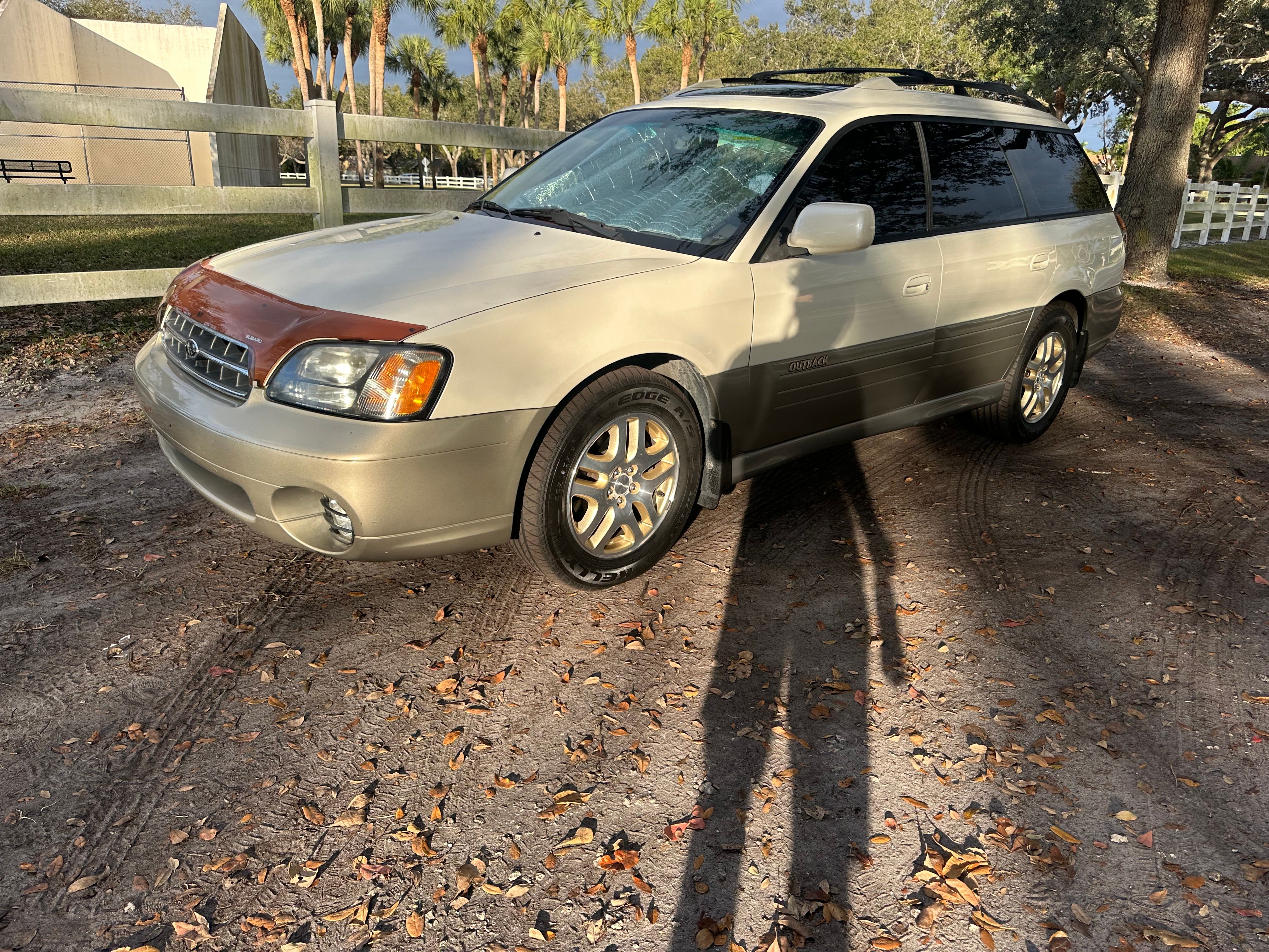 Used 2002 Subaru Outback Limited AWD/4WD image 11
