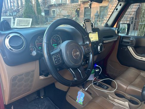 Used 2012 Jeep Wrangler Sahara w/ Dual Top Group image 6