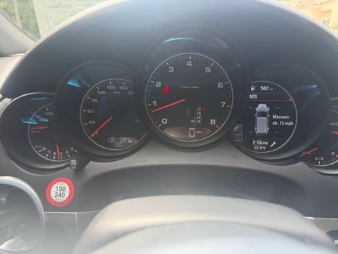 Used 2016 Porsche Cayenne AWD/4WD image 11