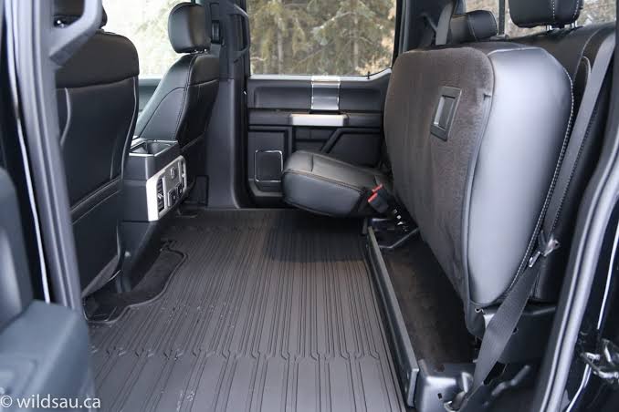 Used 2018 Ford F150 XLT w/ Equipment Group 302A Luxury AWD/4WD image 2