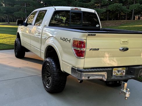 Used 2009 Ford F150 Lariat AWD/4WD image 4
