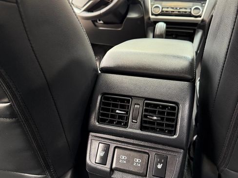Used 2019 Subaru Outback 2.5i Limited AWD/4WD image 20