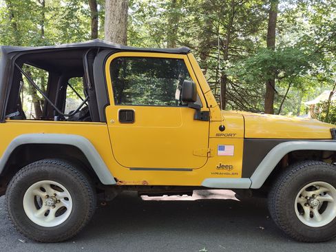 Used 2003 Jeep Wrangler Sport AWD/4WD image 1
