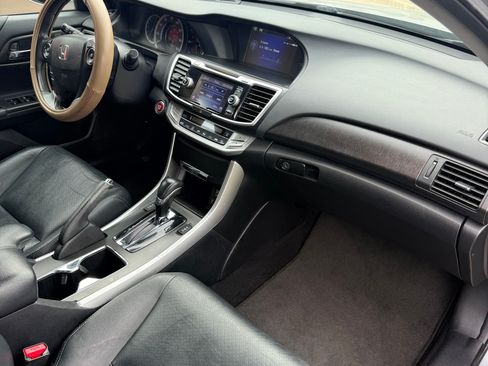 Used 2014 Honda Accord EX-L image 10