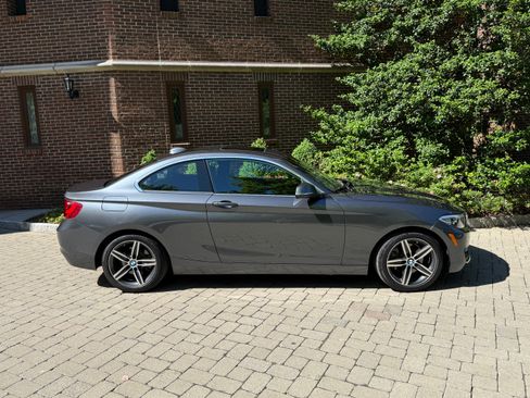 Used 2017 BMW 230i xDrive Coupe AWD/4WD image 11