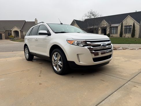 Used 2013 Ford Edge Limited image 9