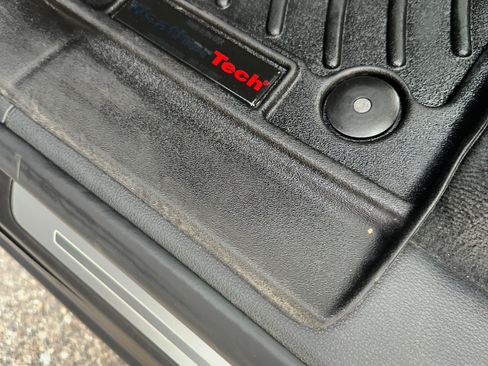 Used 2019 Audi Q8 Prestige image 22