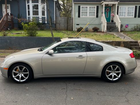 Used 2003 INFINITI G35 35 Sport Coupe 2D image 2