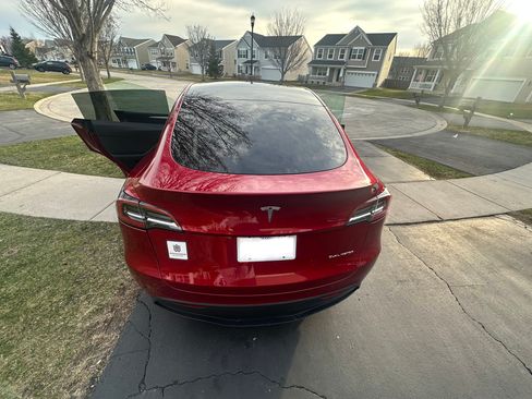 Used 2024 Tesla Model Y Long Range image 5