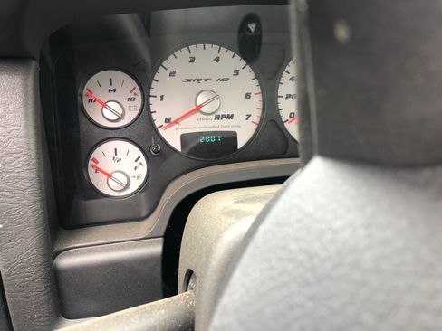 Used 2004 Dodge Ram 1500 Truck 2WD Regular Cab image 9