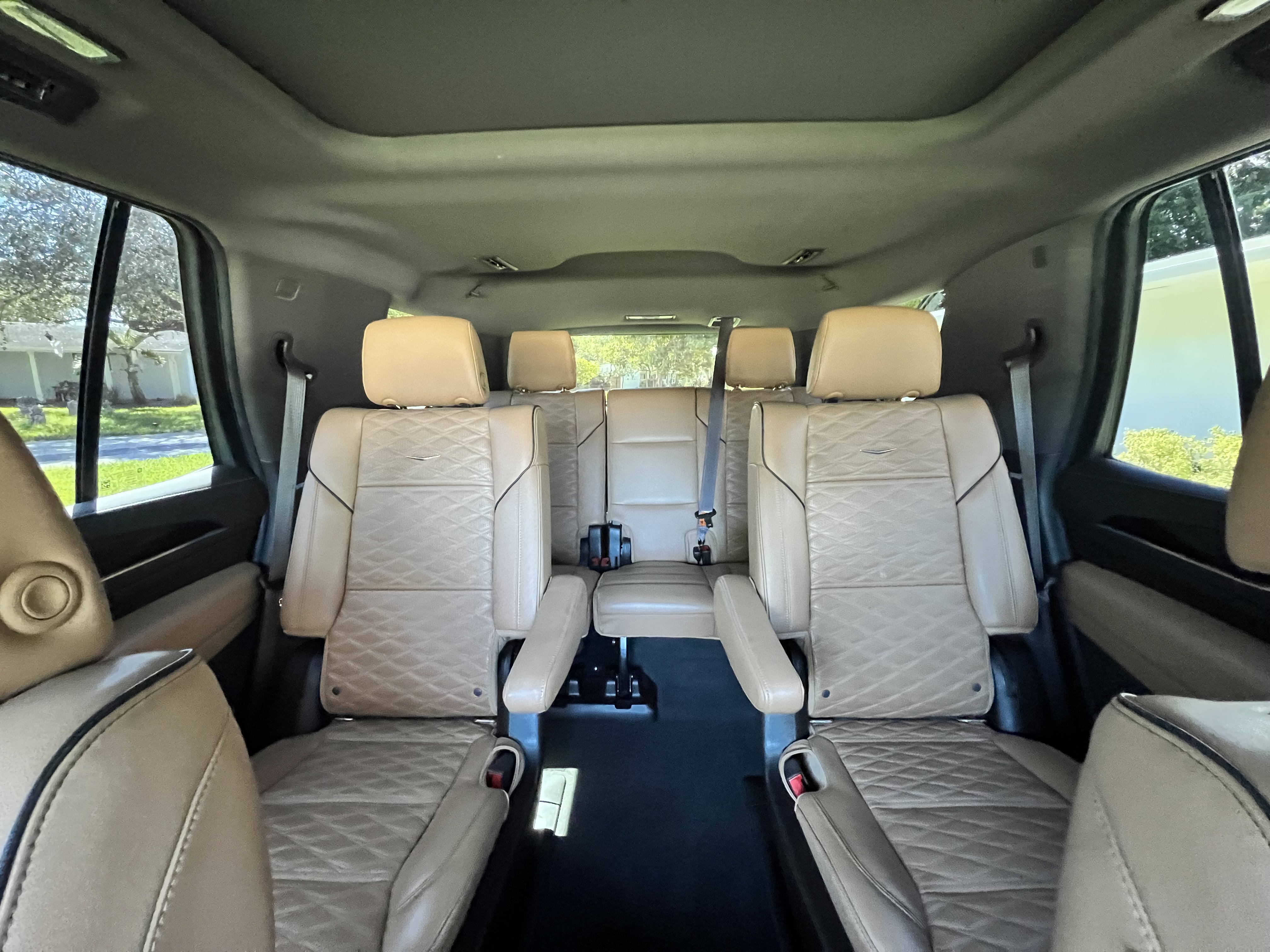 Used 2021 Cadillac Escalade Sport w/ Driver Assist Tech Package AWD/4WD image 13