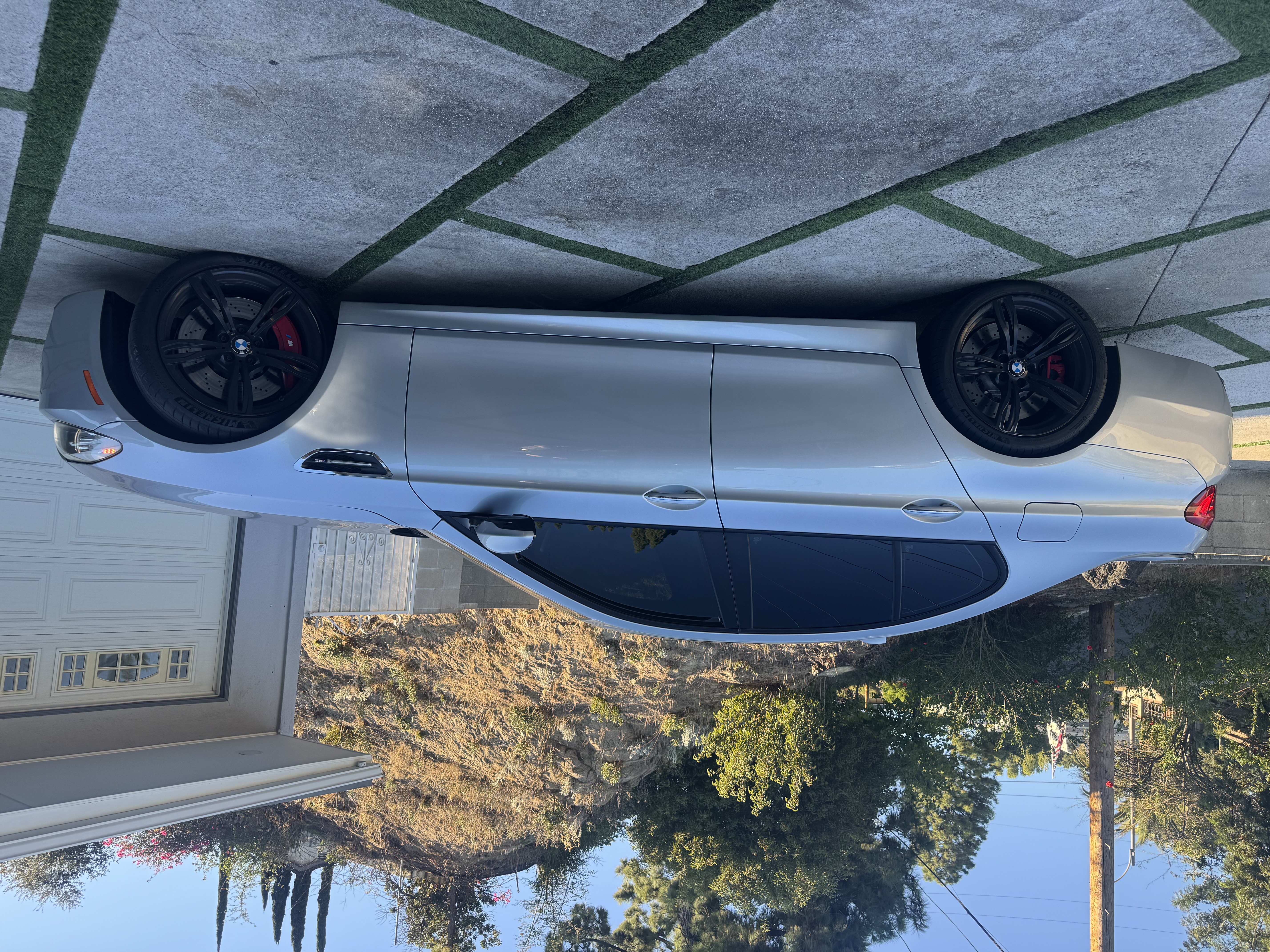 Used 2013 BMW M5 RWD image 8