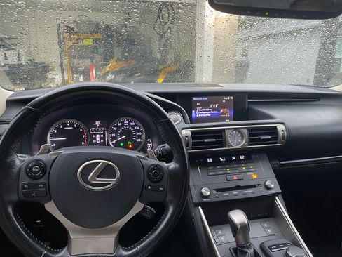 Used 2015 Lexus IS 250 w/ Premium Package image 9
