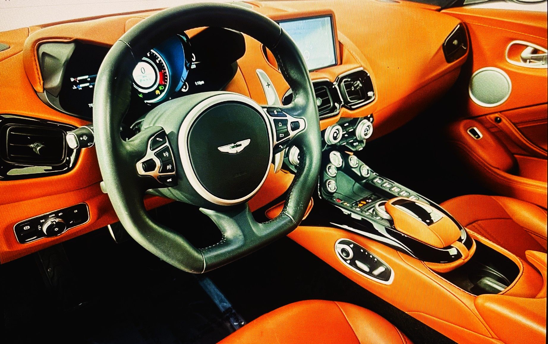 Used 2020 Aston Martin V8 Vantage Coupe RWD image 14