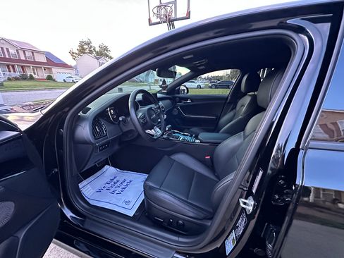 Used 2023 Kia Stinger GT-Line w/ Sun & Sound Package image 6