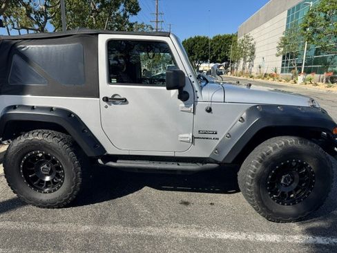 Used 2011 Jeep Wrangler Sport image 2