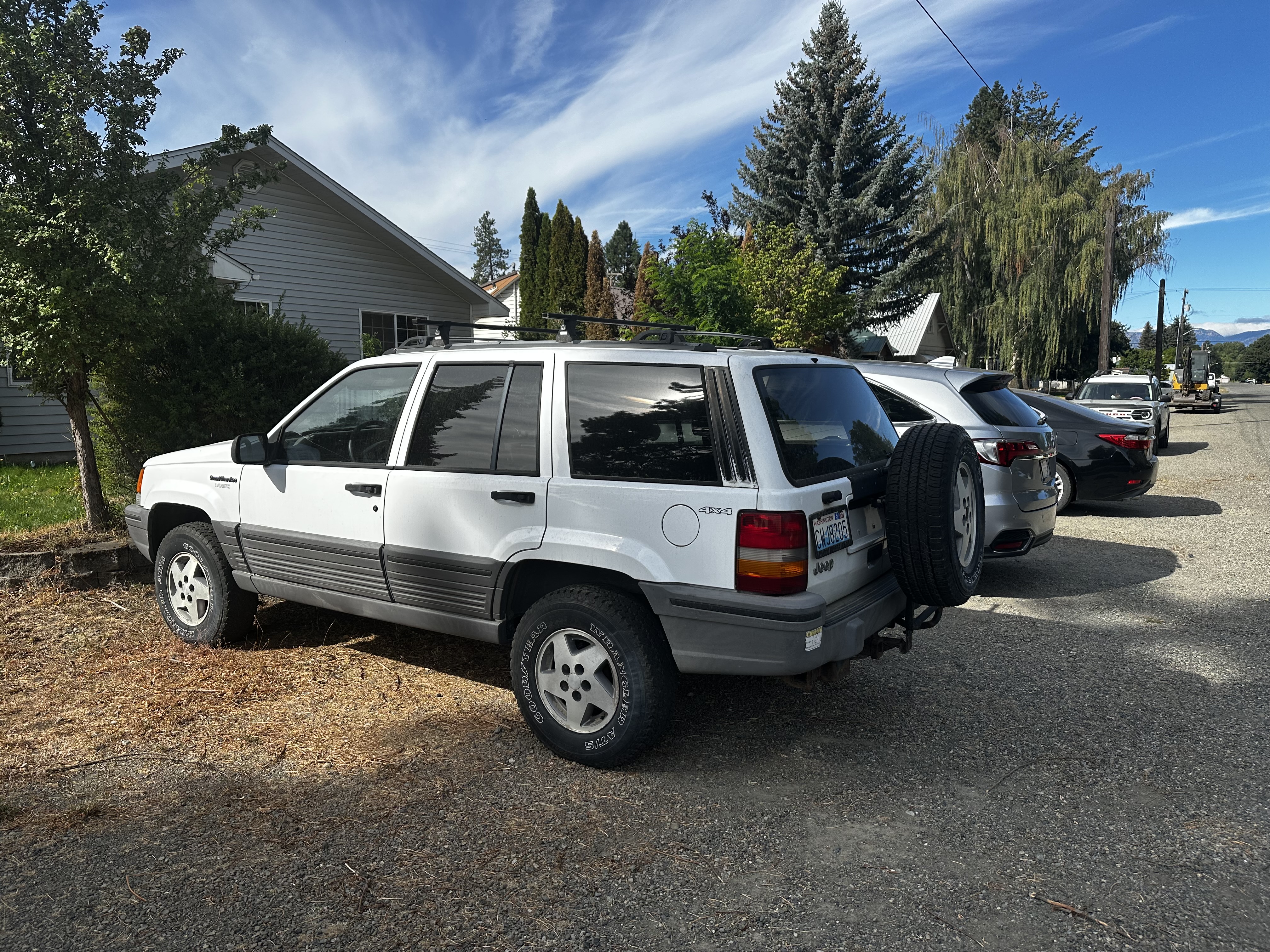 Used 1995 Jeep Grand Cherokee Laredo AWD/4WD image 4