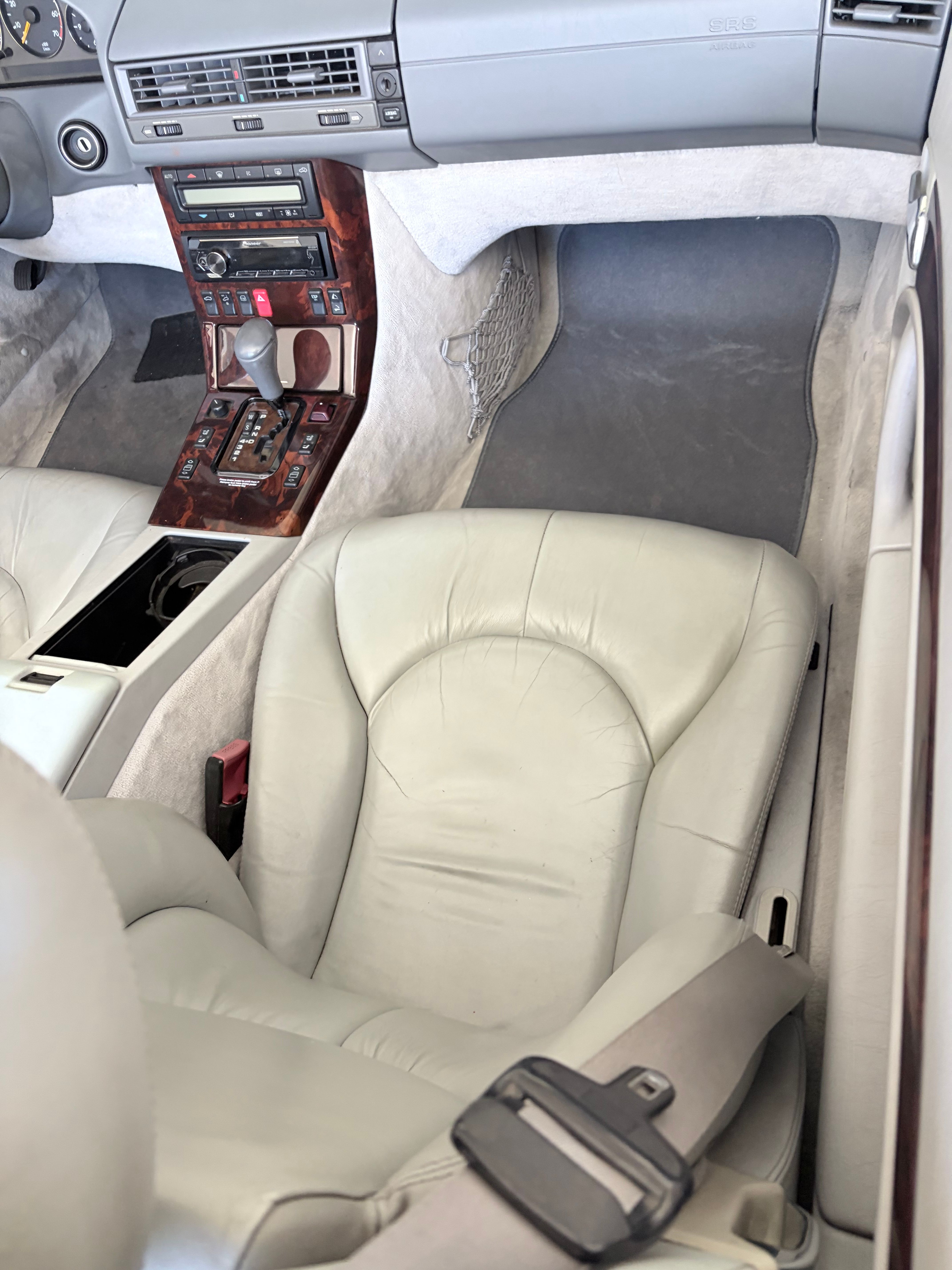 Used 1999 Mercedes-Benz SL 500 image 10