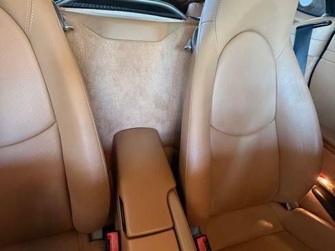 Used 2009 Porsche Cayman image 15