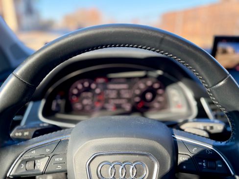 Used 2019 Audi Q7 3.0T Premium Plus w/ Premium Plus Package image 4