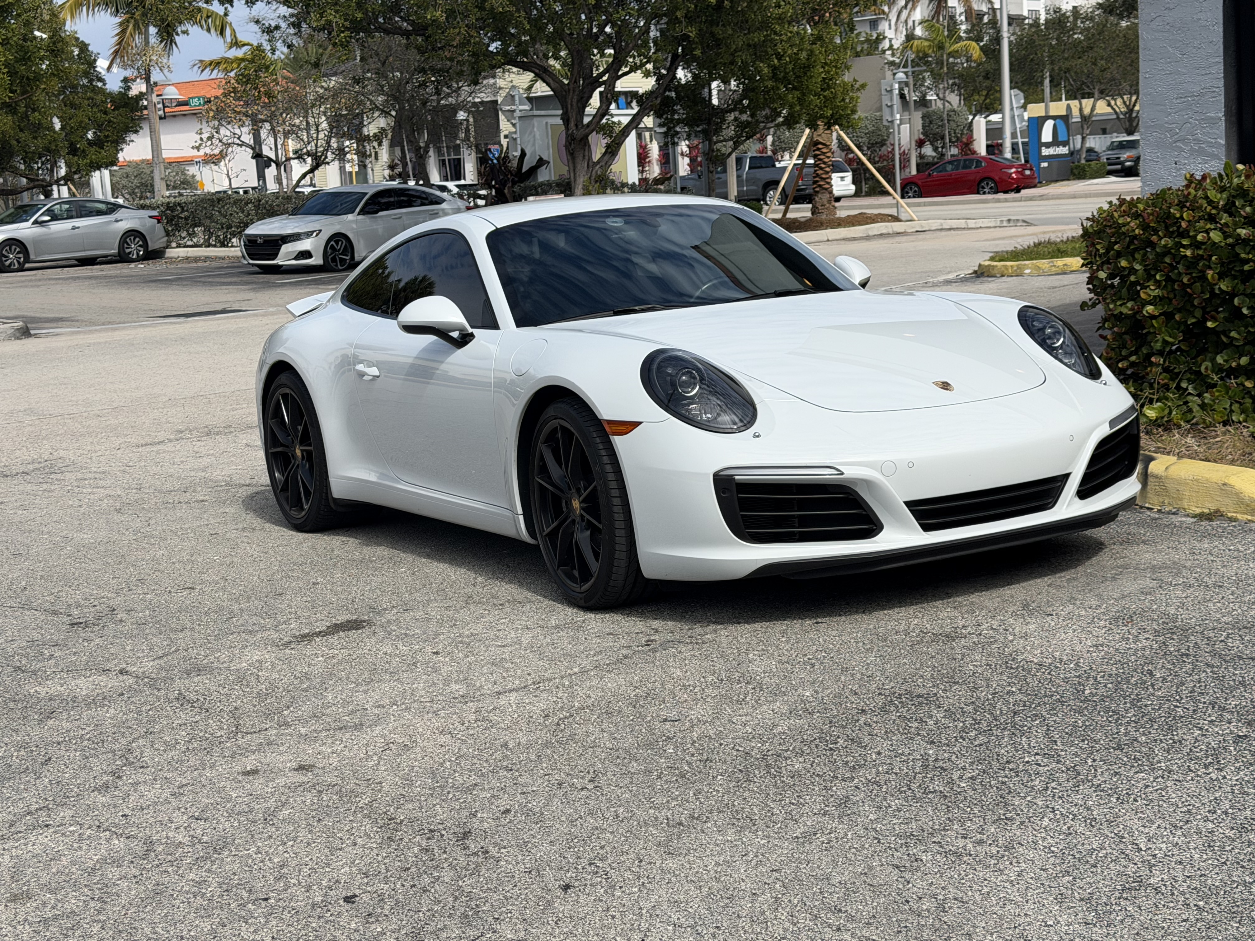 Used 2017 Porsche 911 Carrera RWD image 21