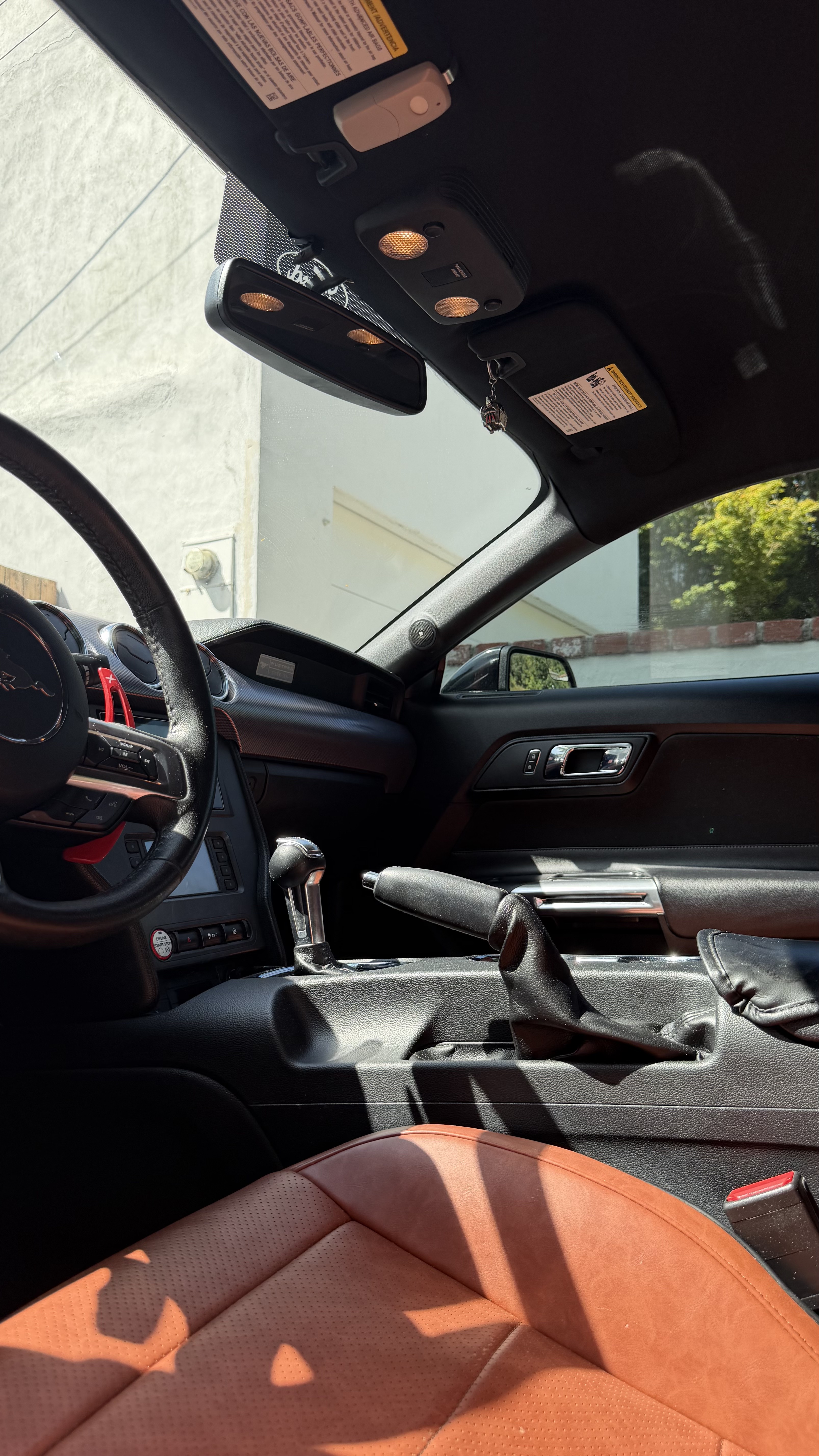 Used 2015 Ford Mustang Coupe RWD image 16