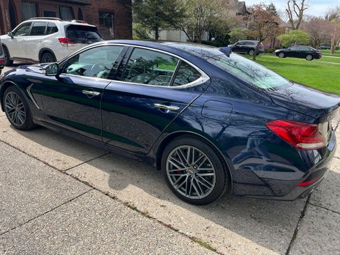 Used 2019 Genesis G70 3.3T Advanced w/ Prestige Package image 12