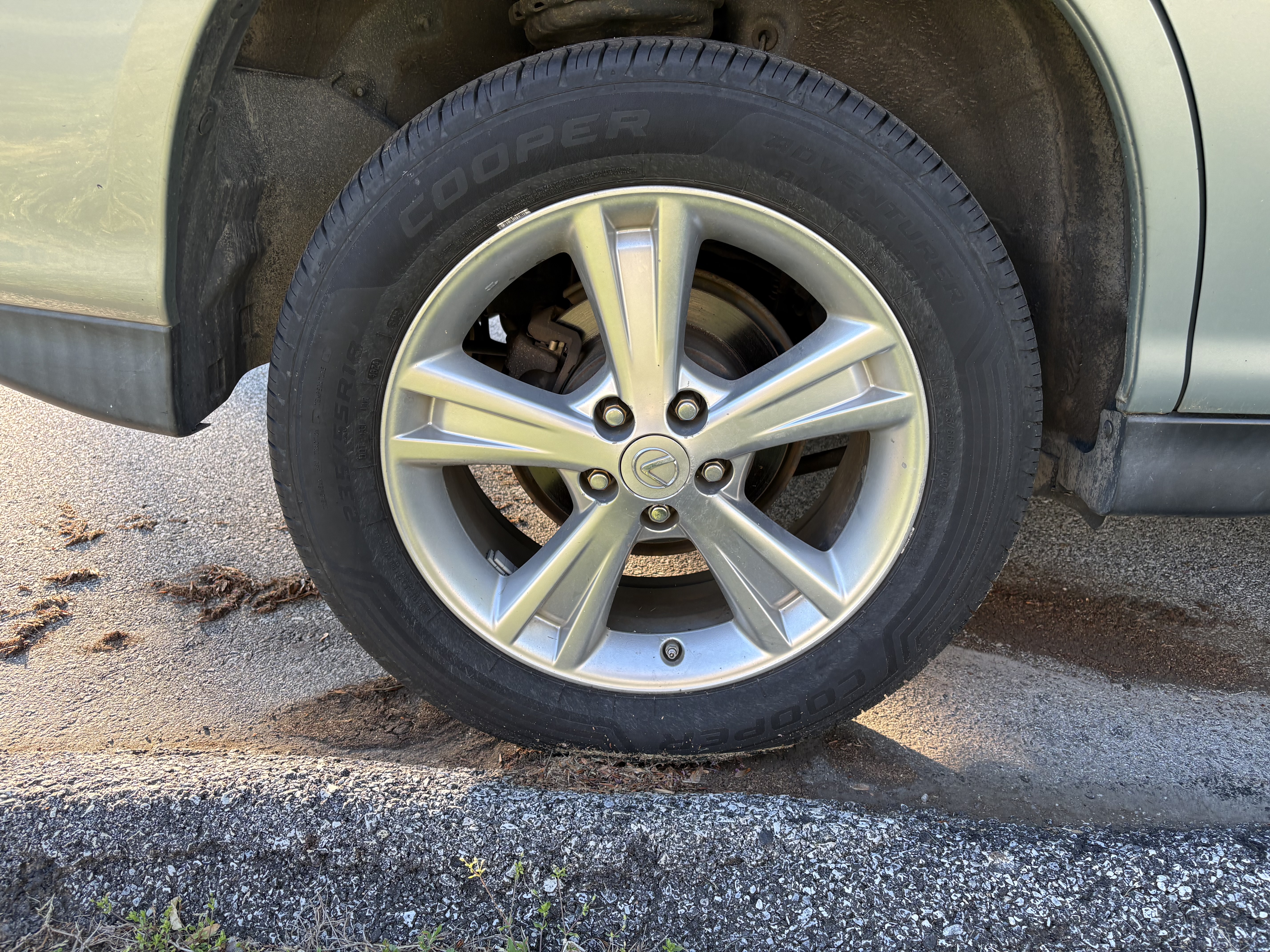 Used 2008 Lexus RX 400h AWD image 9