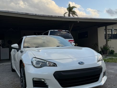 Used 2013 Subaru BRZ Premium w/ Popular Pkg 2C image 4