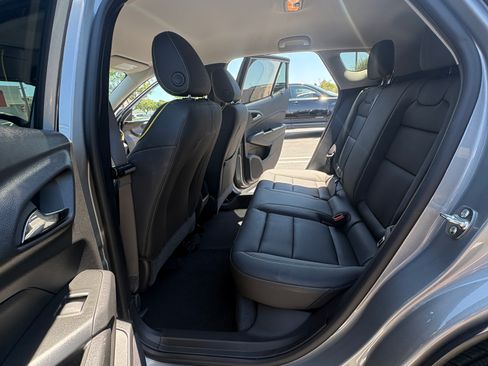 Used 2026 Chevrolet Trax ACTIV w/ Driver Confidence Package FWD image 8
