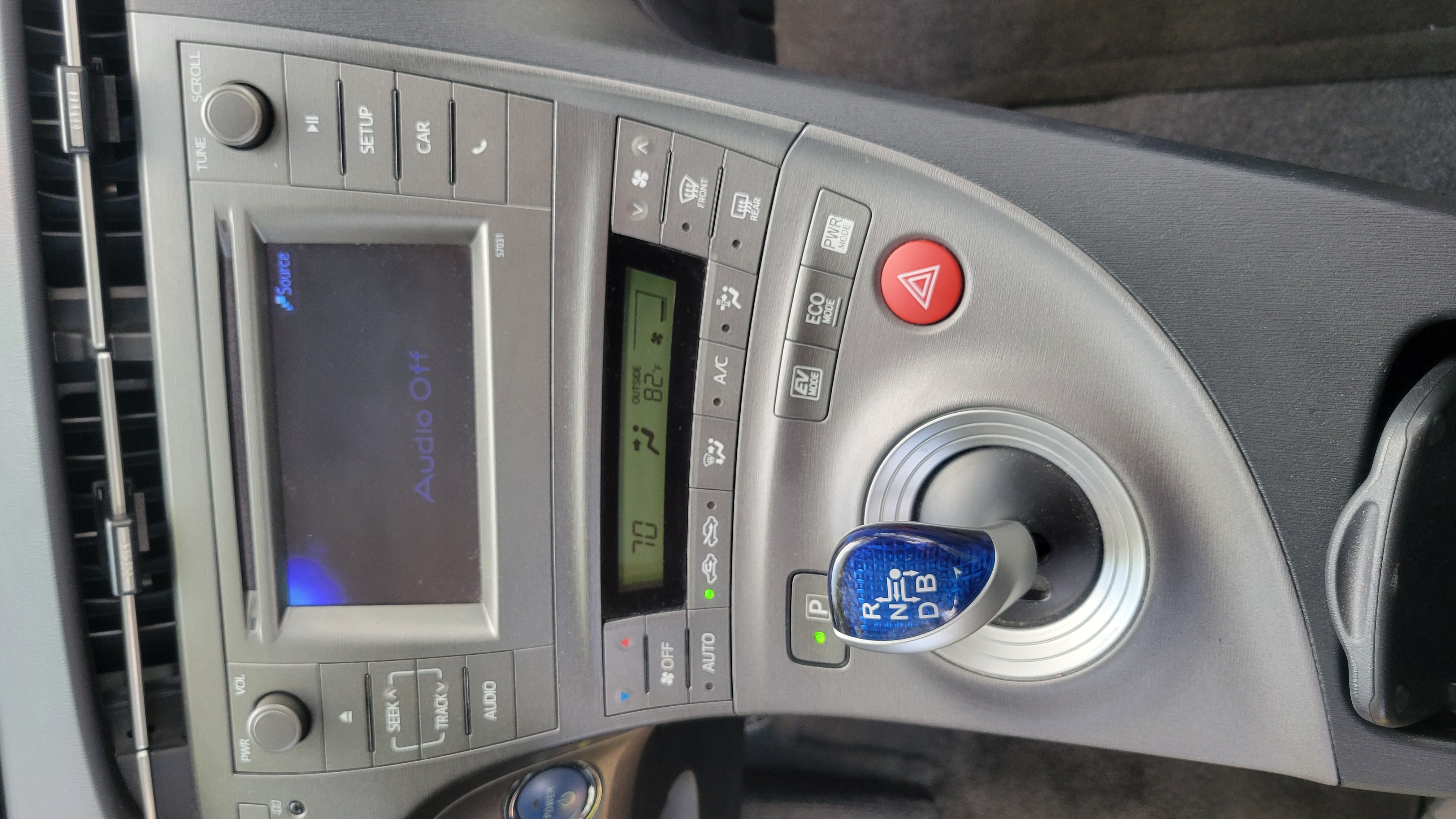 Used 2014 Toyota Prius Two FWD image 9