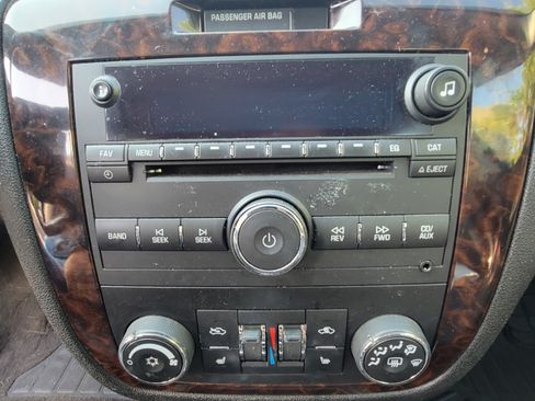 Used 2014 Chevrolet Impala LTZ image 20