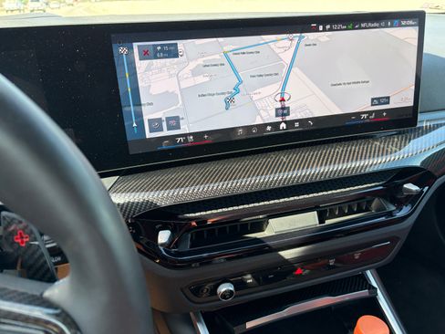 Used 2025 BMW M4 Competition image 9