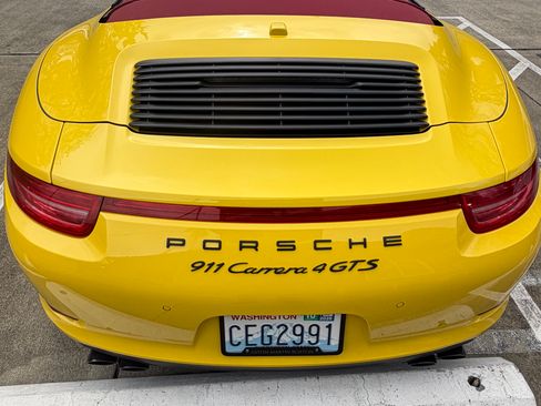 Used 2016 Porsche 911 Carrera 4 GTS image 12