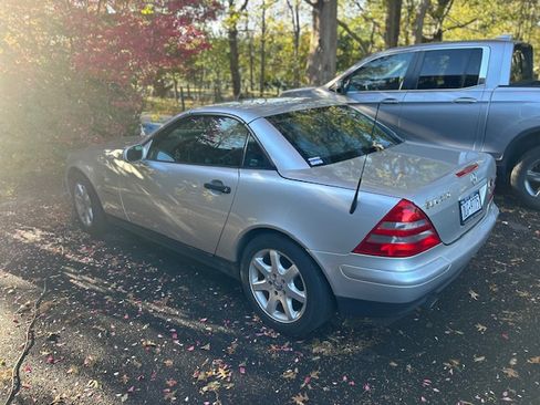Used 1998 Mercedes-Benz SLK 230 image 7
