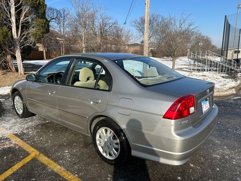 Used 2004 Honda Civic LX image 4