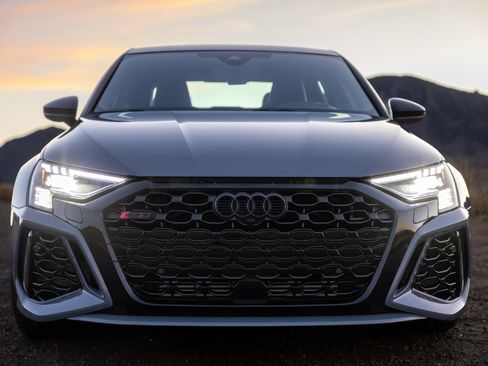 Used 2024 Audi RS 3 image 5