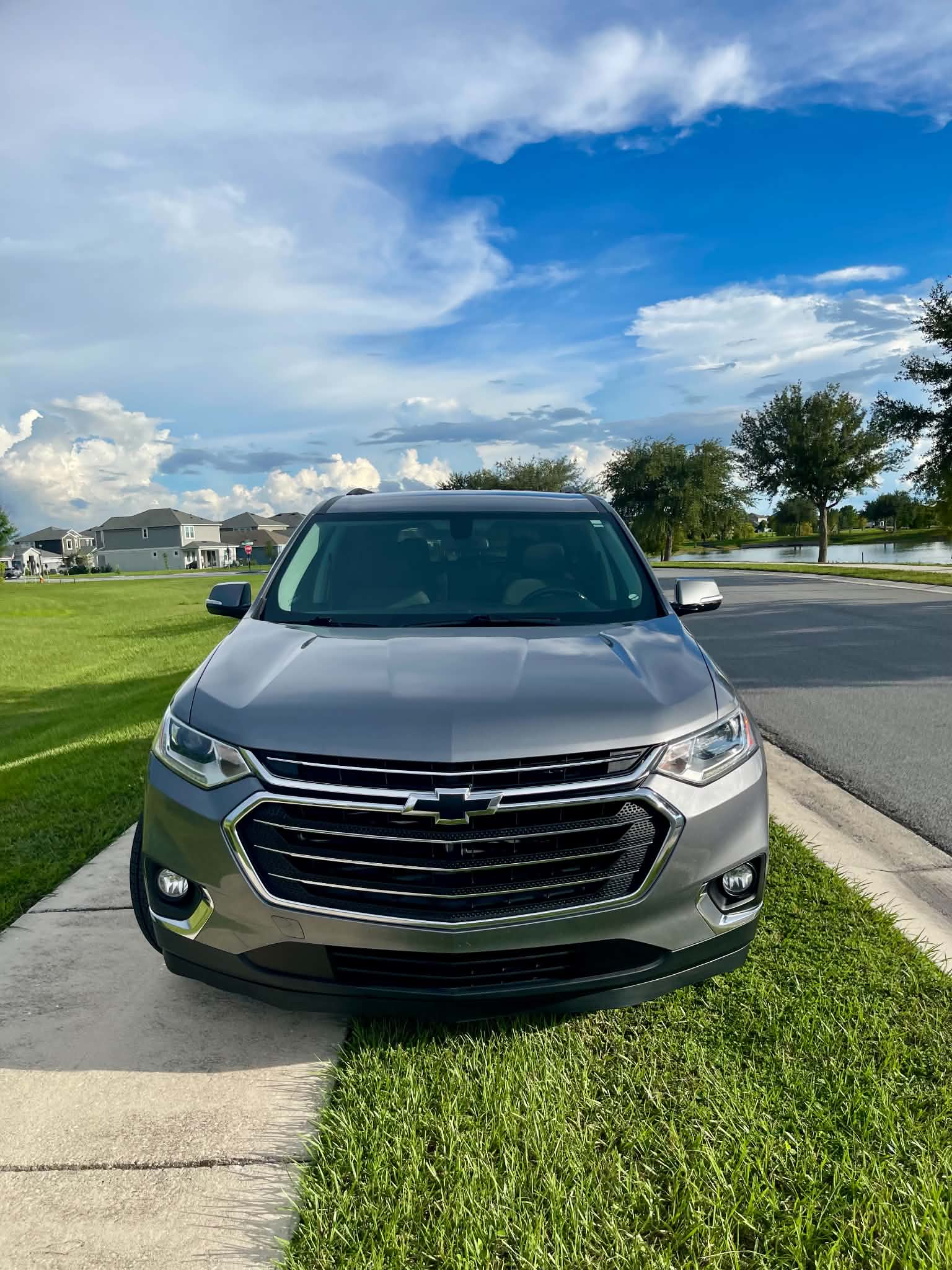 Used 2019 Chevrolet Traverse LT FWD image 5