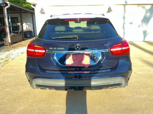 Used 2018 Mercedes-Benz GLA 250 image 4