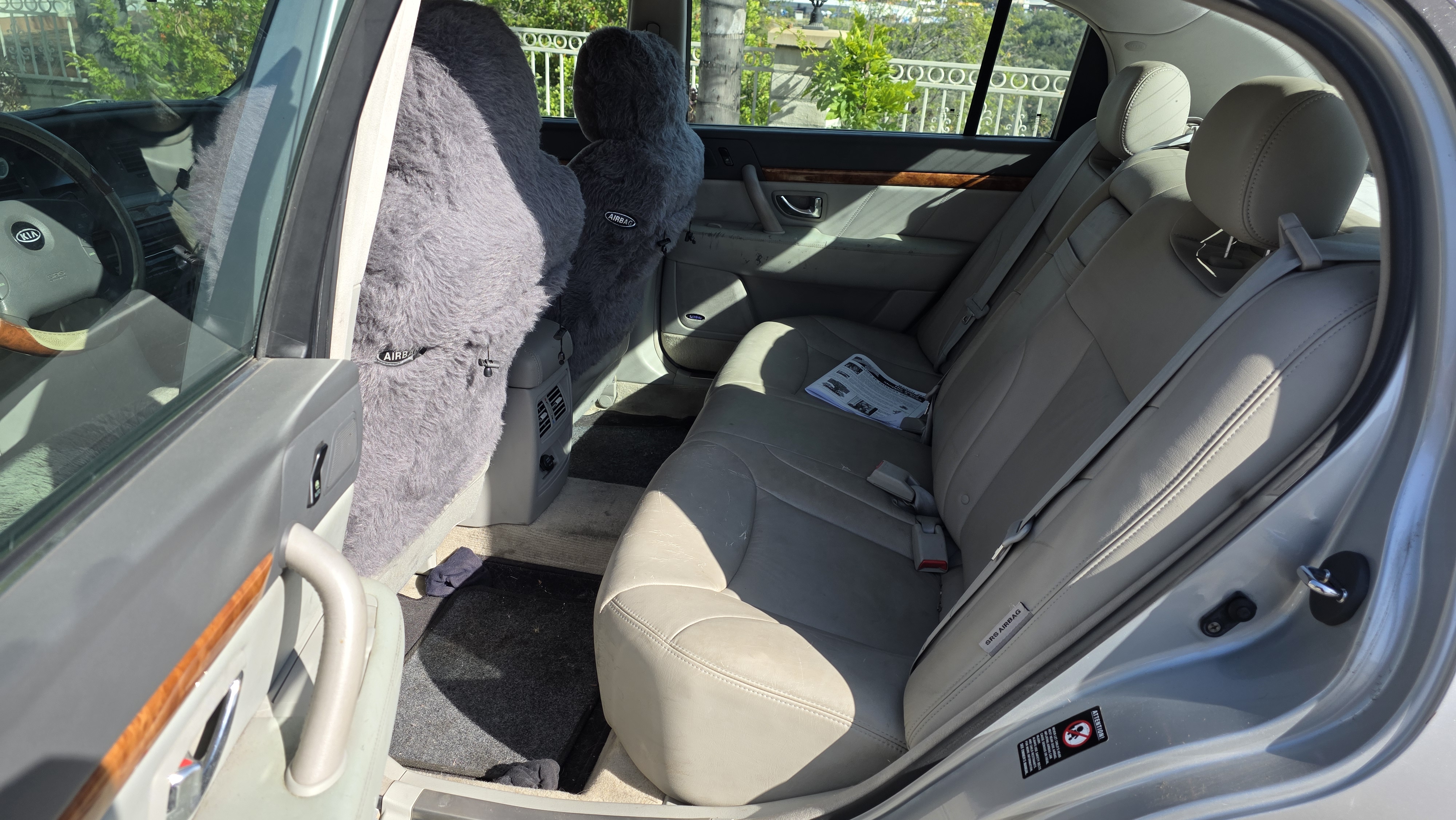 Used 2004 Kia Amanti FWD image 9