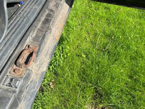 Used 2002 Chevrolet Silverado 2500 LS w/ Snow Plow Prep Pkg image 12