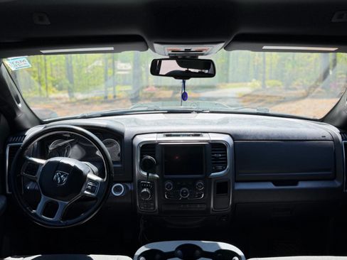 Used 2021 RAM 1500 Warlock w/ Luxury Group AWD/4WD image 9