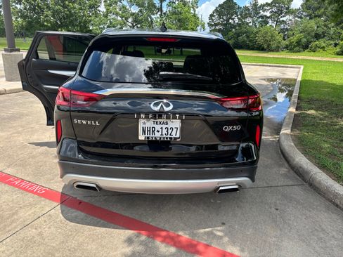 Used 2020 INFINITI QX50 Sensory w/ Proactive Package FWD image 6