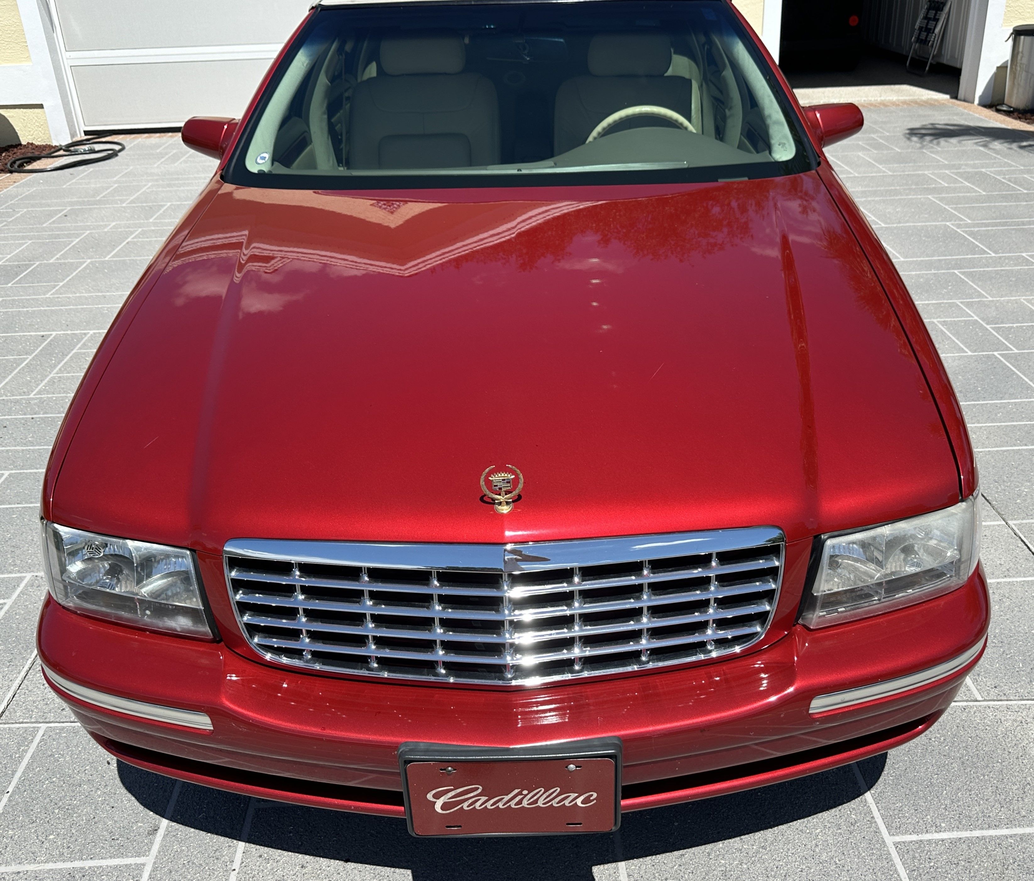 Used 1997 Cadillac De Ville Sedan FWD image 5