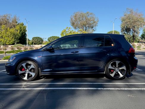 Used 2016 Volkswagen GTI S image 2