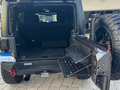 Used 2016 Jeep Wrangler Unlimited Sport w/ Quick Order Package 24S image 24